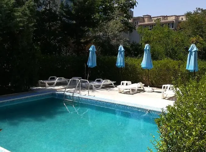 Family Black Sea Hotell 2*